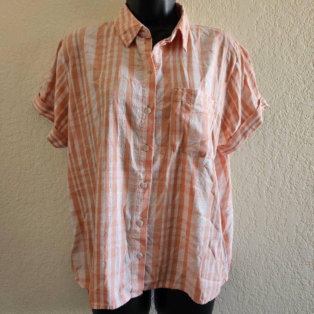 Universal Thread Peach Plaid Button Up Shirt